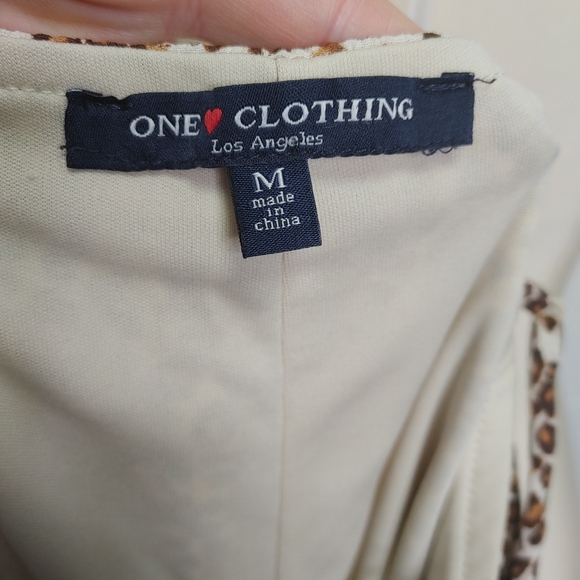 One Clothing cheetah print tie front romper size M - Picture 9 of 13